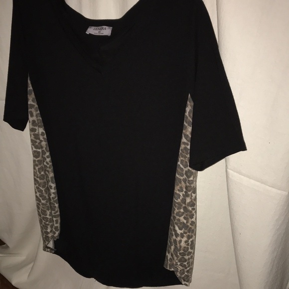 Zenana Women’s Black with Leopard Print Top - 1X - Picture 3 of 8